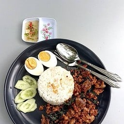 ร้านกะเพราริมคลองซอย2