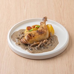 สเต็กไก่ราดครีมซอส