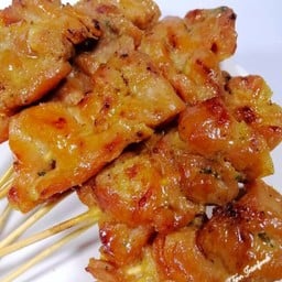 หมูปิ้ง สูตรโบราณ  1  ไม้  ปิ้งใหม่ทุกออเดอร์ค่ะ