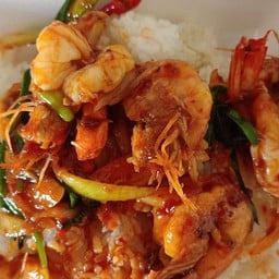 ผัดพริกเผาทะเลราดข้าว
