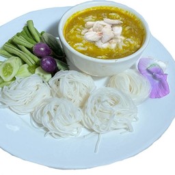 ขนมจีนน้ำยาปูก้อน