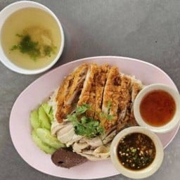 เจ้าสัวข้าวมันไก่ สาขา3(หน้าวัดศรีชุม)