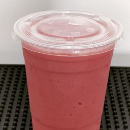 Strawberry Smoothie สตรอว์เบอร์รี่ สมูทตี้