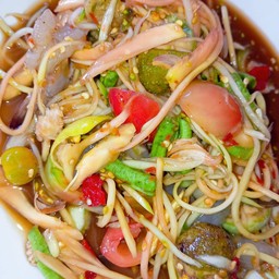 ส้มตำกุ้งสด