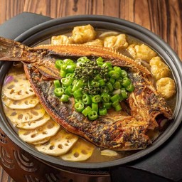 ปลาย่างกรอบซุปพริกไทยอ่อน 藤椒