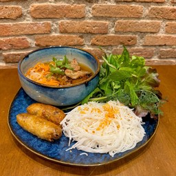 บุ๊นจ๋า (หมูย่างเตาถ่าน น้ำจิ้มเฉพาะตัว)