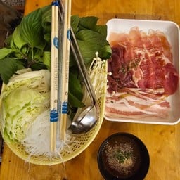 แจ่วฮ้อนซาวเก้า สาขาท้องคุ้ง 1