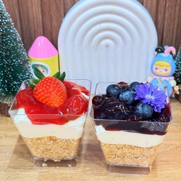 สตอเบอร์รี่ชีสพาย Strawberry cheese pie