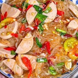 ตำเส้นเล็กหมูยอ