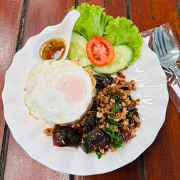 ข้าวกระเพรา