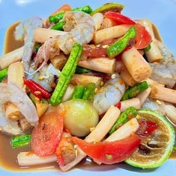 ตำไหลบัวกุ้งสด