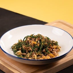 หมูสับผัดไข่ใบชะคราม