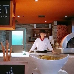 restaurantPhoto