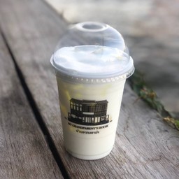 นมสดมะพร้าว เย็น (Ic Coconut Milk)