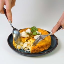 C05 ไข่คอนโดไส้ปู:Crab Omelet Cake
