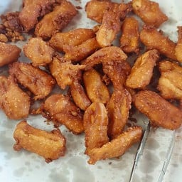 กล้วยทอดยักษ์ยิ้ม-พระยาสุเรนทร์