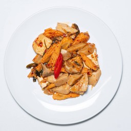 ผัดพริกเผา เราว่าเราแซบกว่า