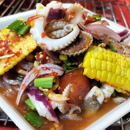 ยำตามสั่งลูกค้าเลือกเอง 3อย่าง