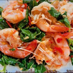 กะเพรากุ้ง