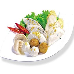 ลูกชิ้นปลารวมลวก