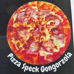 Pizza Speck and Gorgonzola