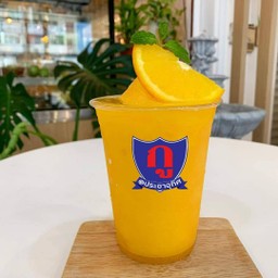 ส้มสมูทตี้ Orange smoothie