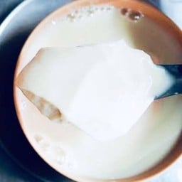 เต้าฮวยน้ำเต้าหู้ร้อนๆ