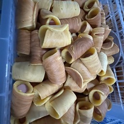 โตเกียว ไส้กรอก (แป้งหนา)