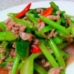คะน้าหมูสับ (กับข้าว)