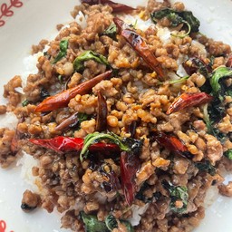 ข้าวกะเพราหมูสับ