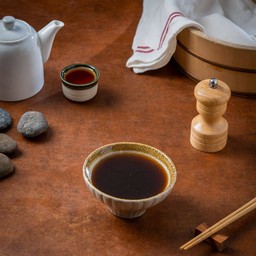 น้ำซุปโชยุ  (น้ำซุปอย่างเดียว)