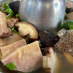 หัวปลาต้มเผือก 芋頭燉魚頭