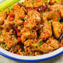 ข้าวแซ่บแห้งหมู