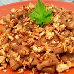 หมูทอดกระเทียม