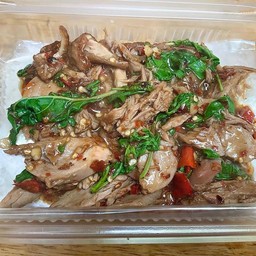 ผัดกระเพราเป็ดราดข้าว