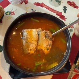 ต้มยำปลากระป๋อง