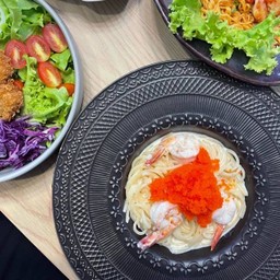 สปาเก็ตตี้ครีมกุ้งไข่กุ้ง