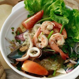 ยำวุ้นเส้นทะเล