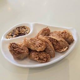 เผือกทอด