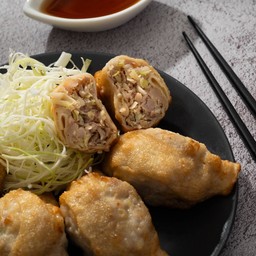 เกี๊ยวซ่าหมู 1ชิ้น