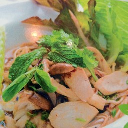 ยำเห็ดรวม