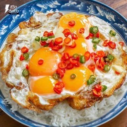 ข้าบไข่ดาว3ใบพร้อมพริกน้ำปลา