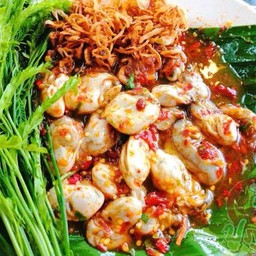 ยำหอยนางรมทรงเครื่อง