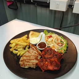 สะโพกไก่ฉ่ำๆกับหมูนุ่ม