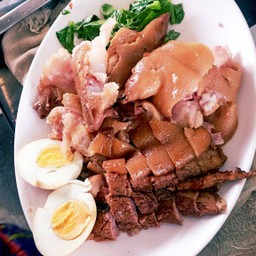 ข้าวขาหมูใส่หนัง + ไข่ 3 กล่อง220