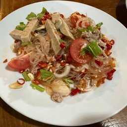 ยำวุ้นเส้นหมูยอ