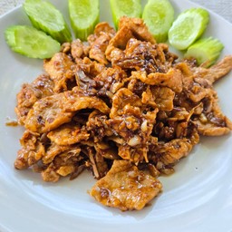หมูกระเทียม (กับข้าว)