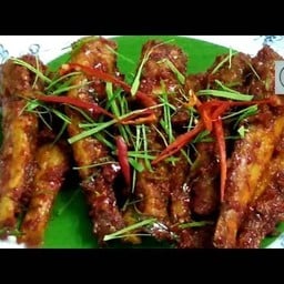 ปลาทรายผัดพริก