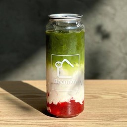ชาเขียวนมสตรอว์เบอร์รี