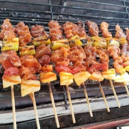 กินเพลิน บาบีคิว ตลาดแยกสนามกีฬาบ้านฉาง